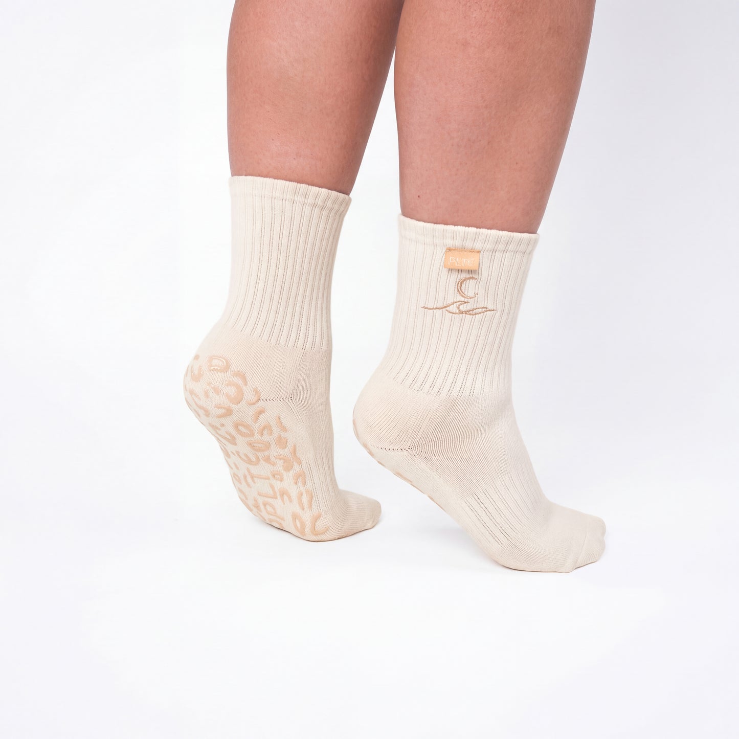 PLTÉ Gripsok in Cream White — pilates en yoga gripsokken